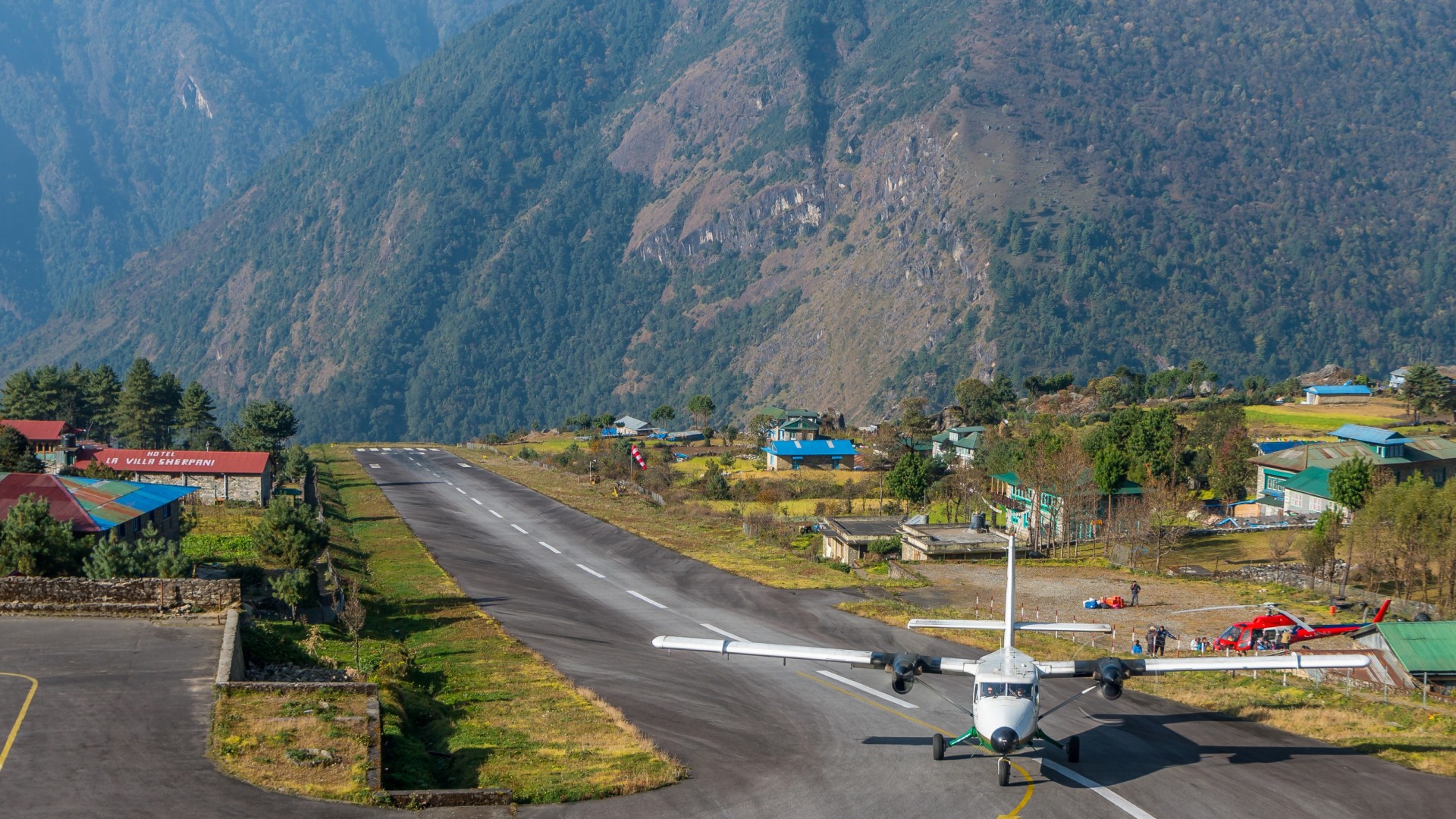 Durch das Gokyo-Tal & über den Cho La Pass zum Everest Basislager